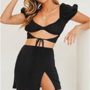 Verge Girl black tie top